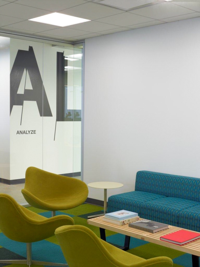 Adobe-Utah-Campus-Office-meeting-area